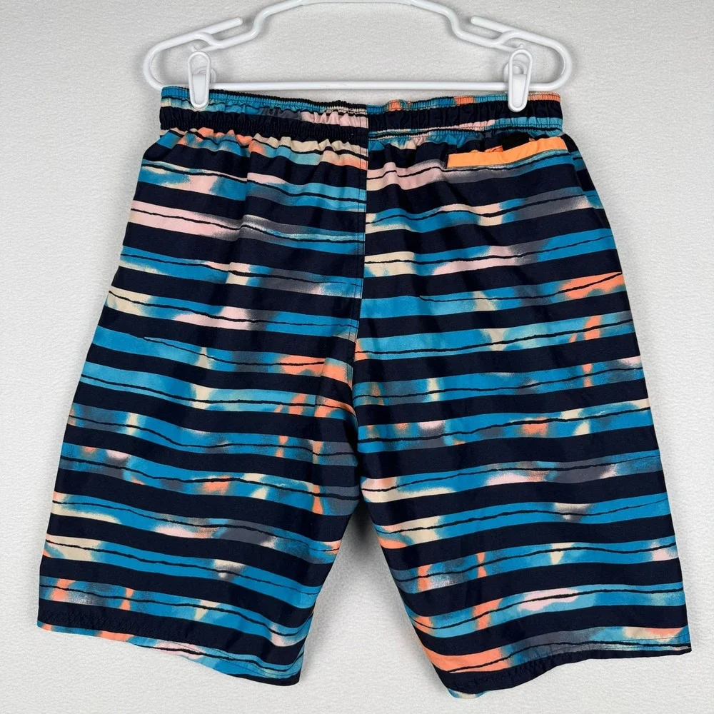Nike‎ Block Striped Breaker 11